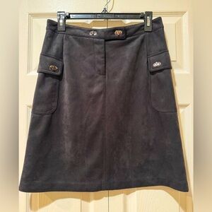 J. Mclaughlin Womens Black Faux Suede Straight skirt Pockets EUC SZ 6
